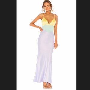 Beautiful feminine dress 🦋✨